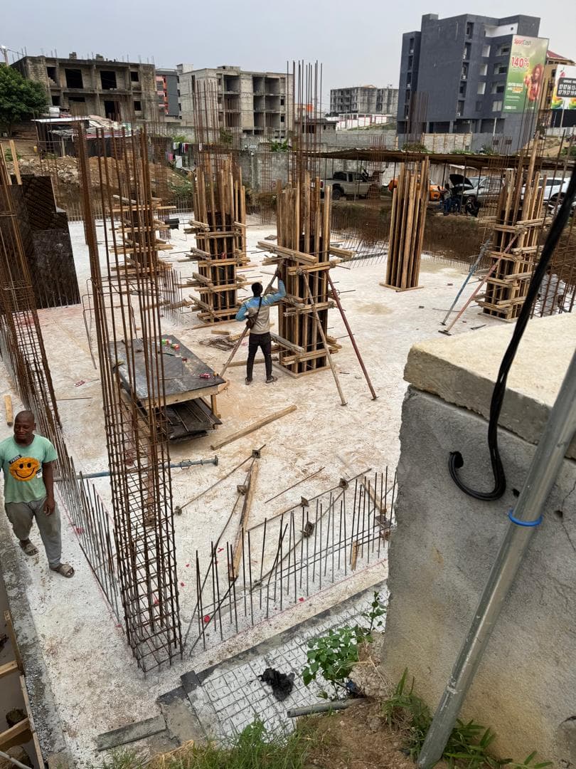 Immeuble R+5 avec ascenseur